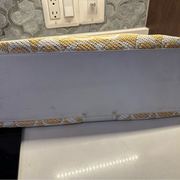 Coach raffia and leather pool bag - Picture 5 of 9